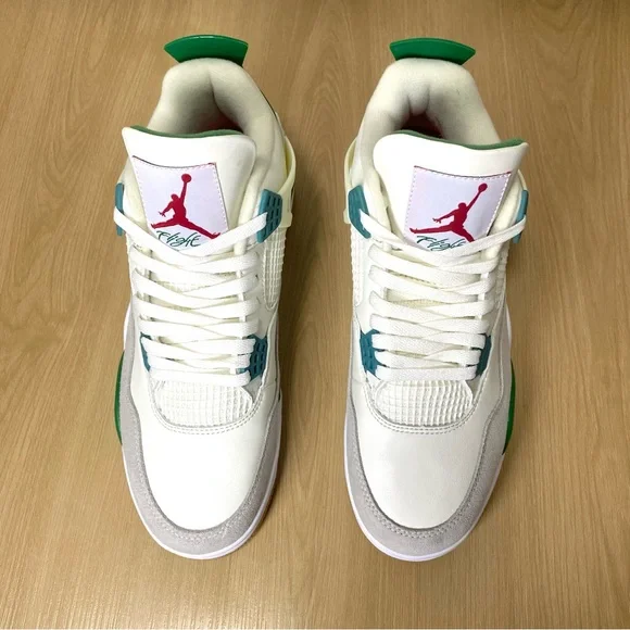 Women's Sneakers -Jordan 4 Retro SB ‘Pine Green’ - Picture 3 of 8